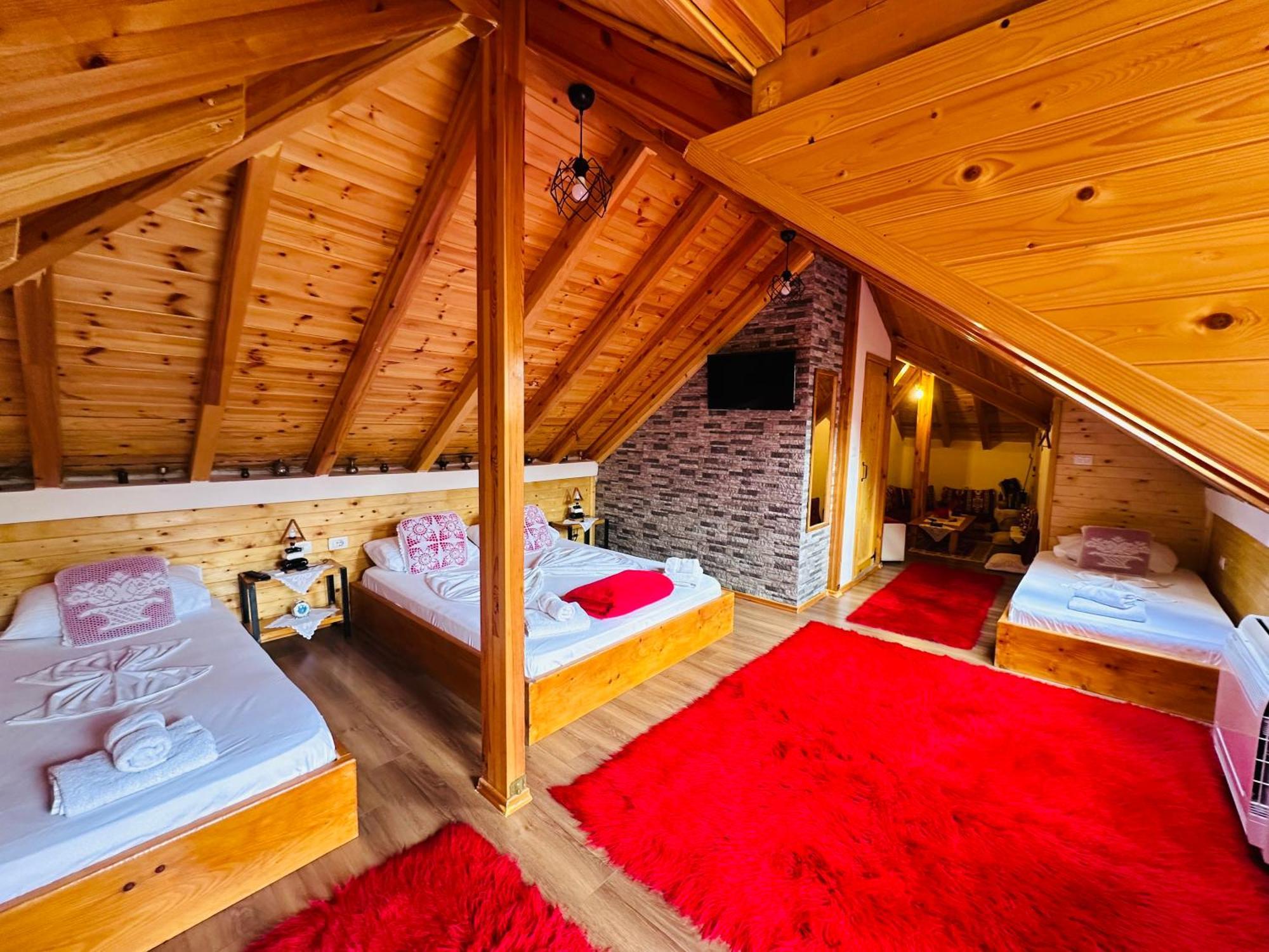 Kore Guest House Gjirokastra Kültér fotó